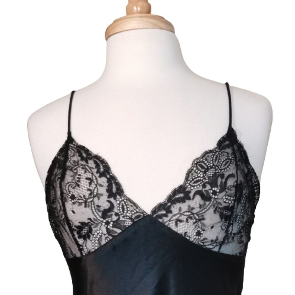 Vintage 90s CALVIN KLEIN Vintage Black Satin/Chantilly Lace Nightgown